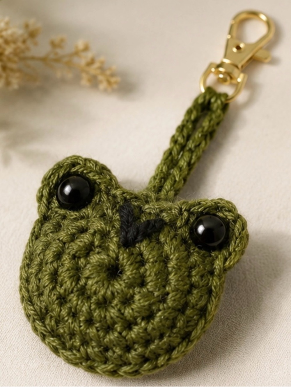 Handmade Crochet Frog Keychain / Bag Charm 💚 - Picture 2 of 5